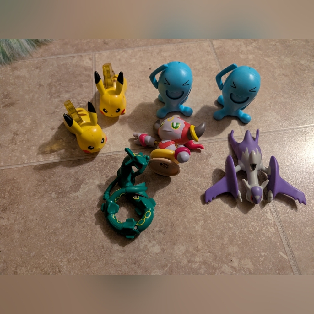 lot Of 7 2015 McDonald’s Pokémon Omega Ruby Sapphire Happy meal Toys